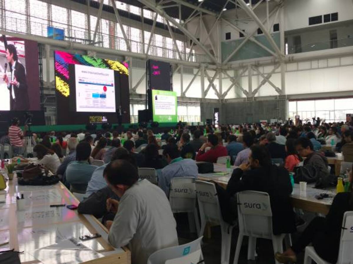 Banco Mundial lanza programa Bootcamps para jóvenes en Medellín