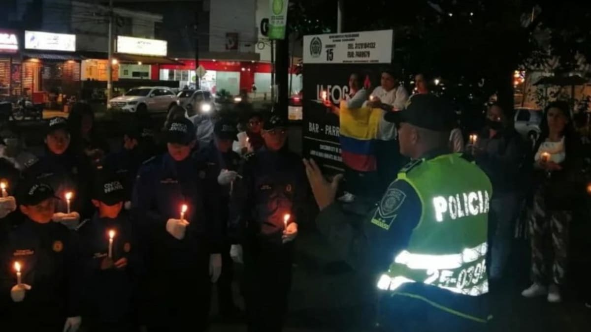 Velatón en Armenia por la Policía