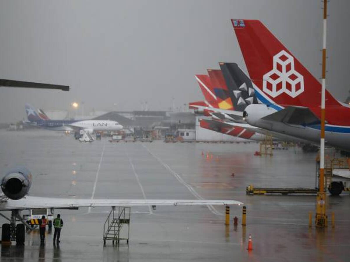 Condiciones climatológicas afectaron operaciones aéreas en el país