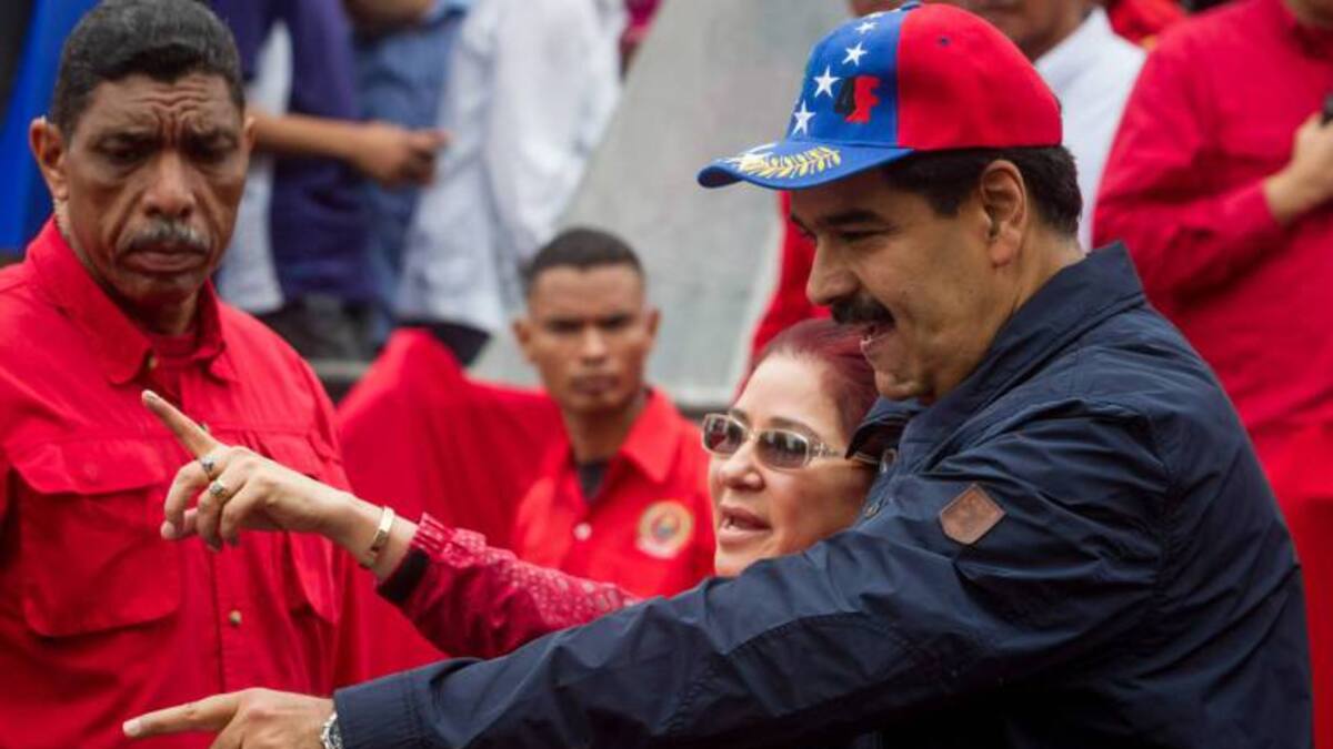 El chavismo busca auditar las firmas de la oposición para revocar a Maduro