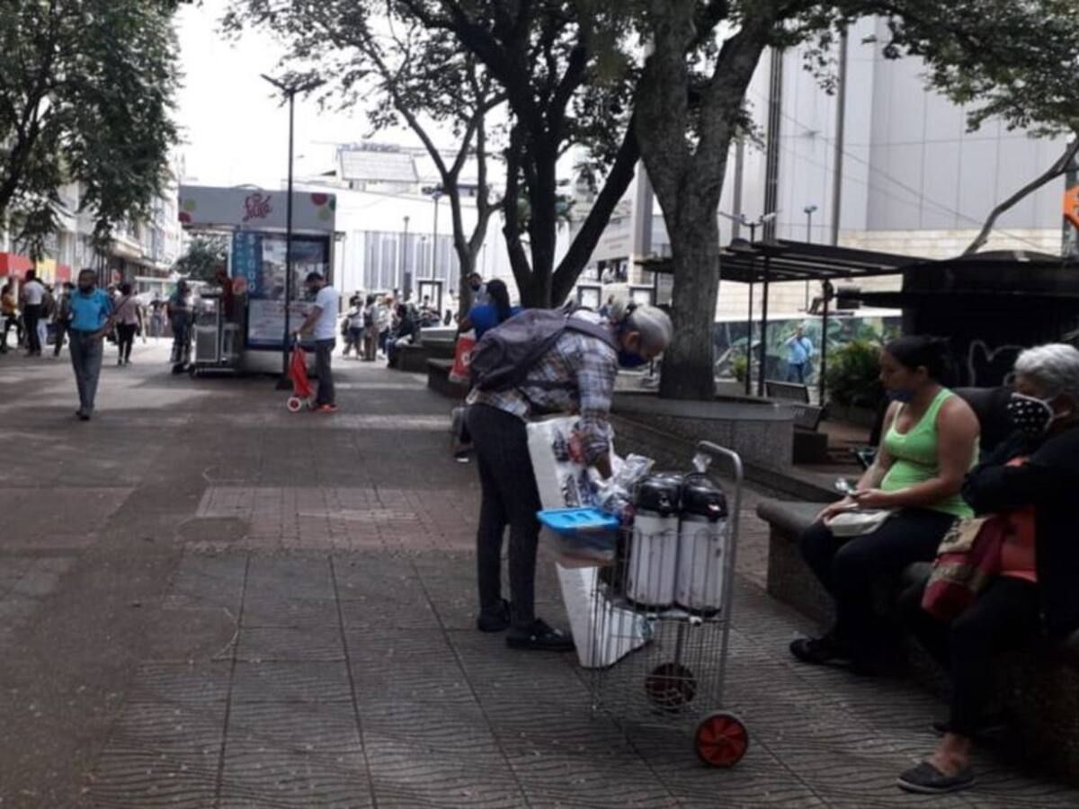 Aunque Armenia bajó en desempleo preocupa la informalidad