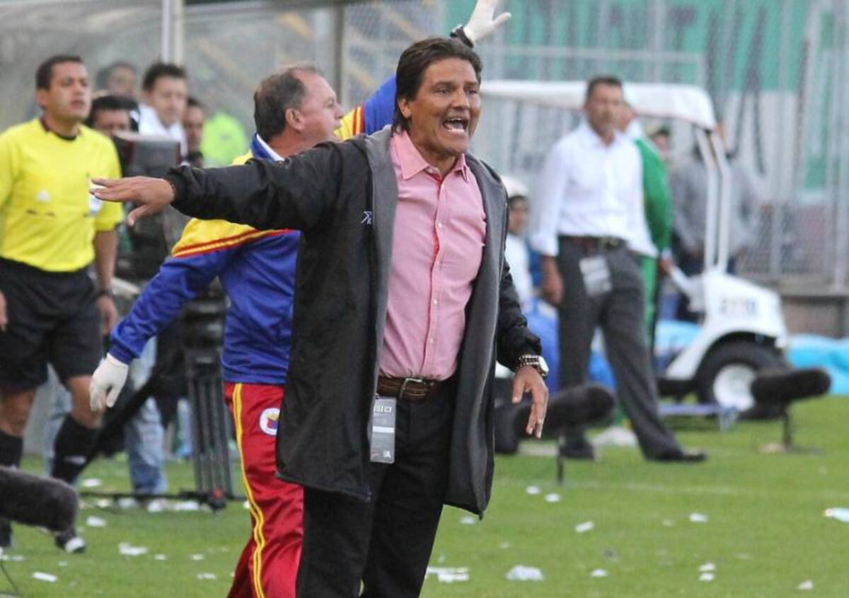 Los dirigidos por Flavio Torres vencieron 2-1 al cabeza de serie del grupo B, en el inicio de la disputa por el paso a la final del fútbol colombiano.