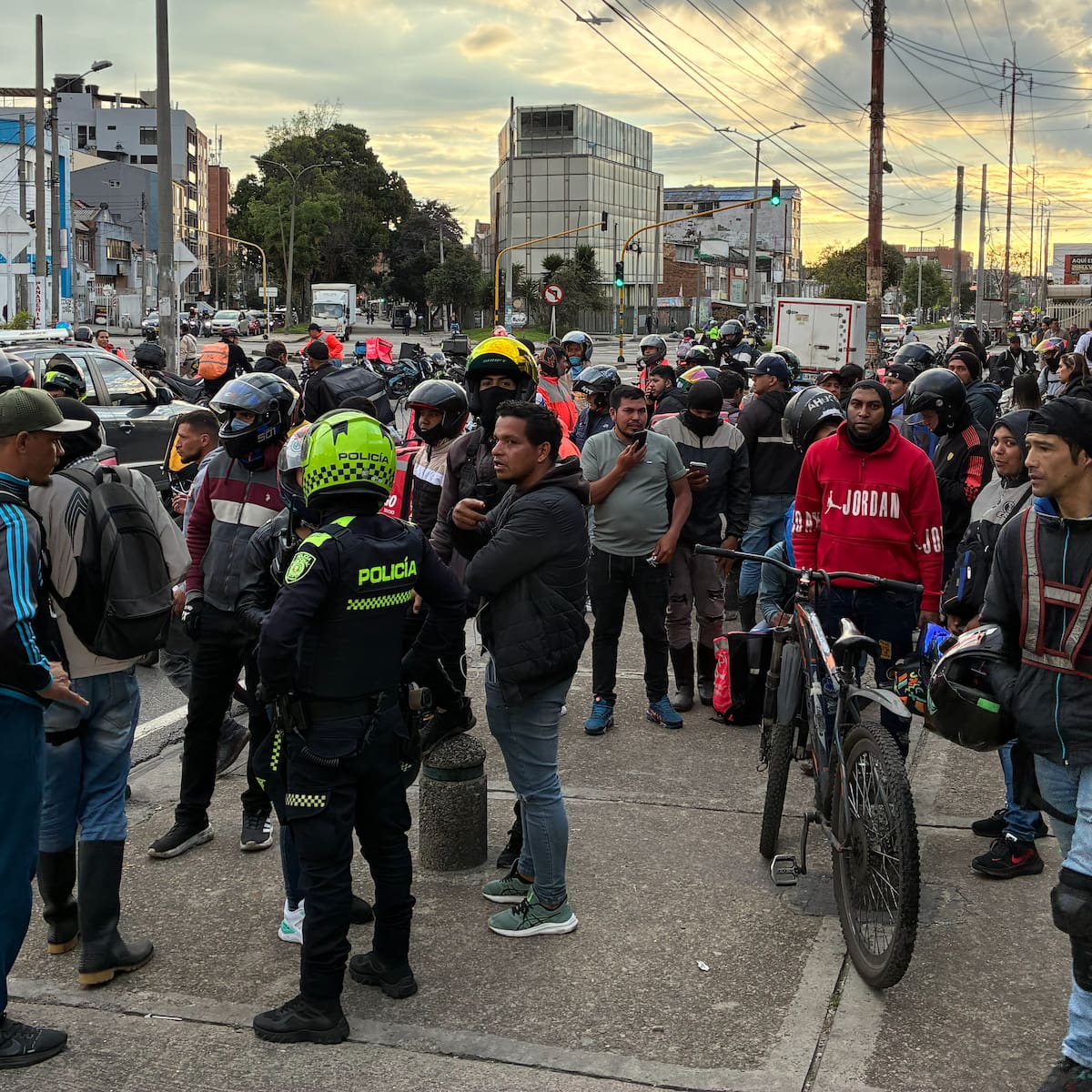 Ante bloqueos por parte de domiciliarios en Bogotá, la Defensoría del Repartidor anunció medidas