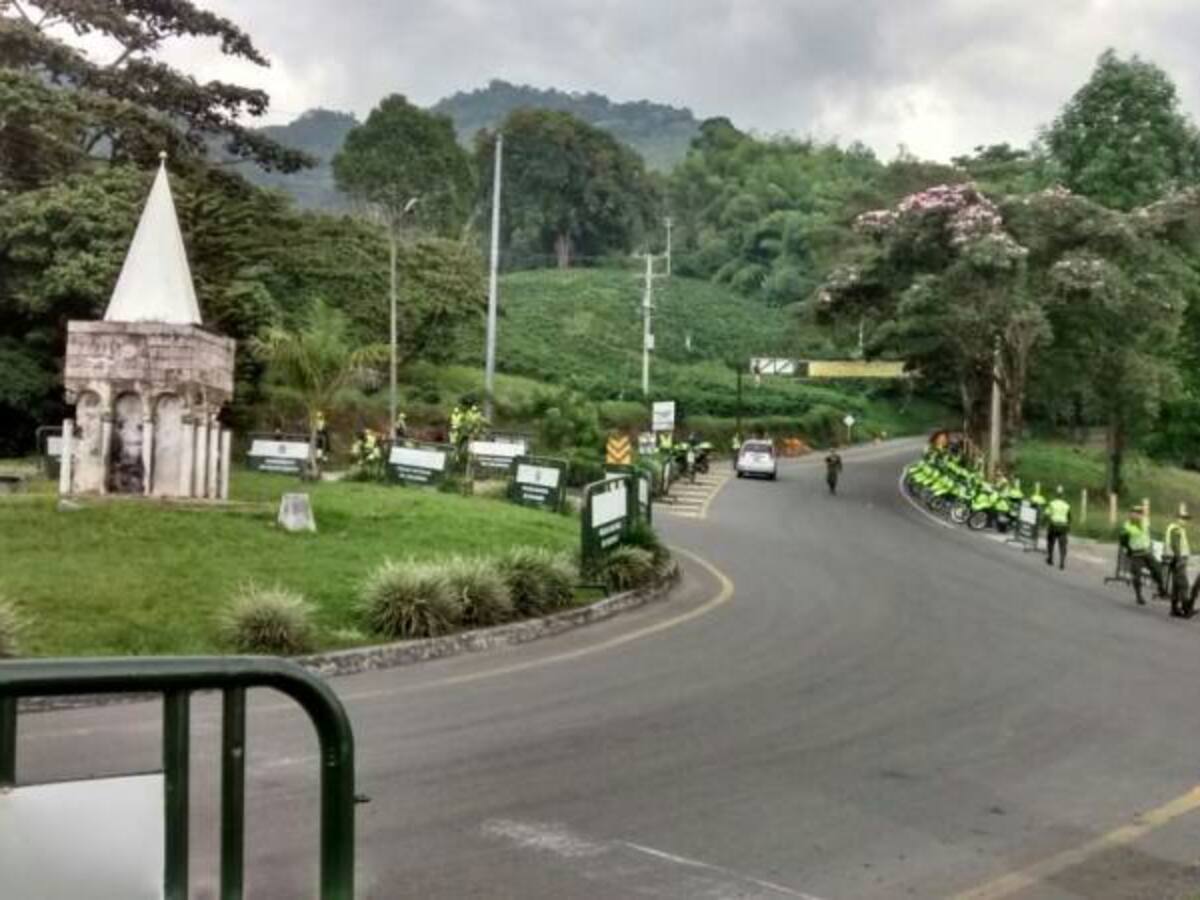 13.000 vehículos diarios se están movilizando por la vía La Línea