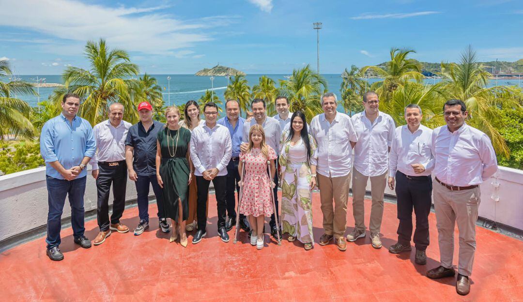 Ministro de Transporte y Gobernadores del Caribe