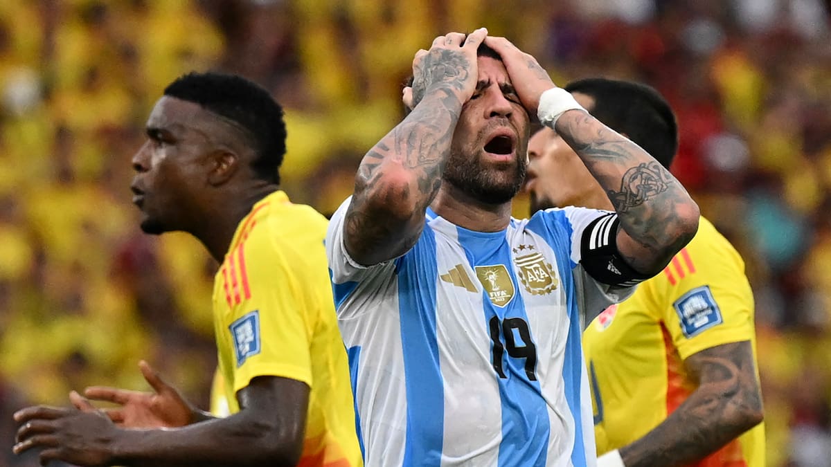 Colombia - Argentina: Revelan los audios del VAR del penalti de Otamendi sobre Muñoz