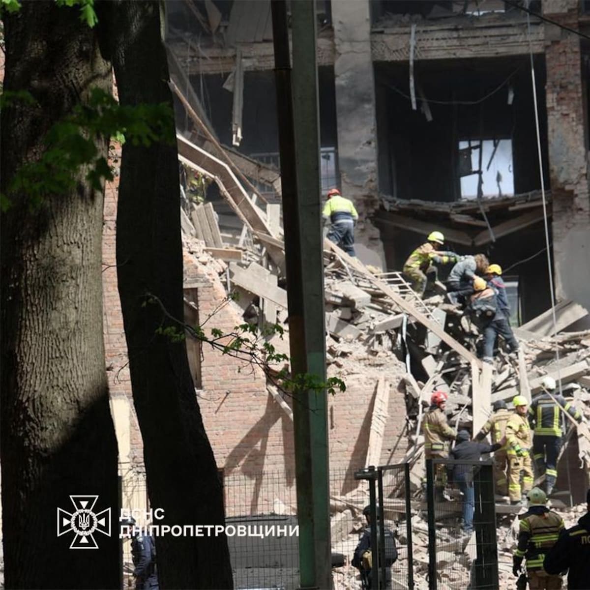 Ataques rusos en Ucrania dejan seis fallecidos y decenas de heridos