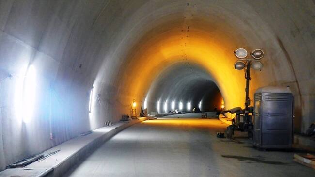 Invías adjudicó terminación de obras del Túnel de La Línea. Foto: Colprensa