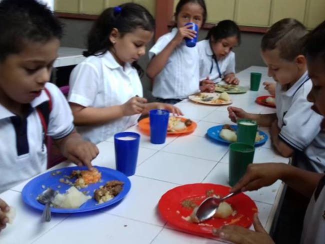 2 de mayo fecha para iniciar el Programa de Alimentación Escolar en Armenia
