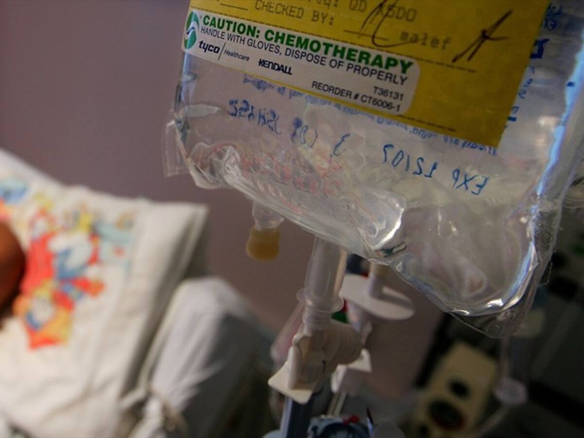 Niños venezolanos en riesgo por crisis en servicios de salud en su país