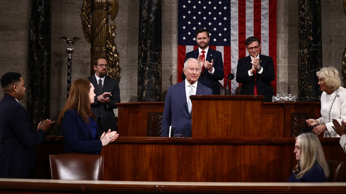 Rey Carlos III pide la reconciliación con Estados Unidos ante el Capitolio