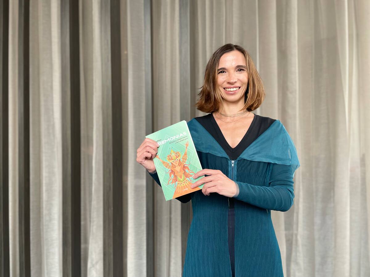 Lea Kaufman propone “Ceremonias” para tender puentes con nuestro interior