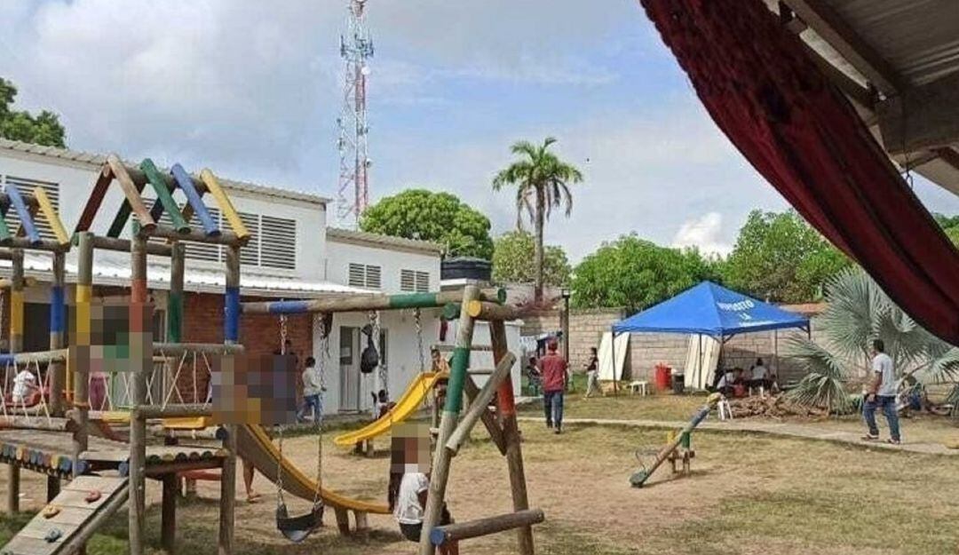 Más de 150 habitantes del corregimiento El Diamate completan cuatro días esperando garantías de las autoridades para regresar a su territorio