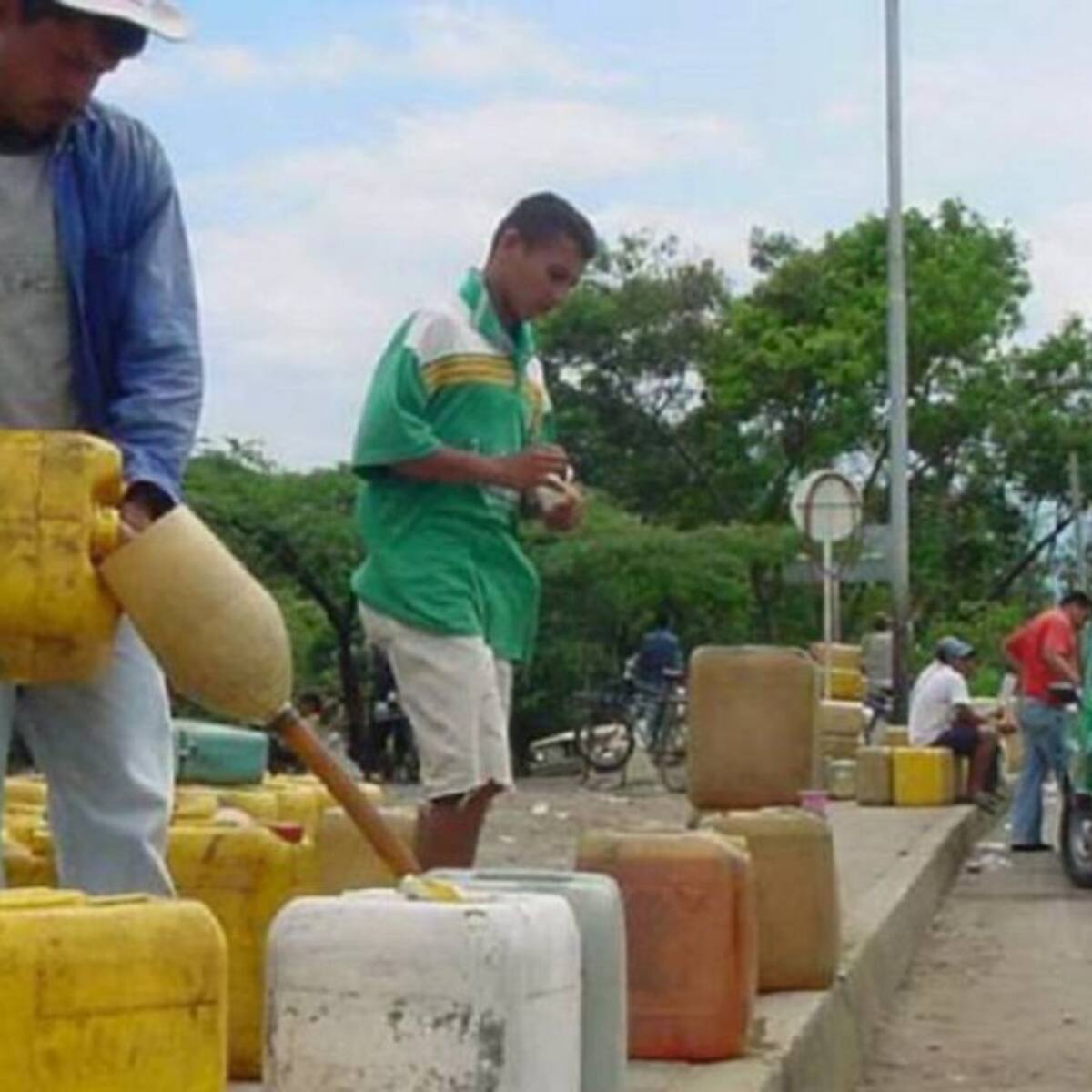 Por receptación serán denunciados quienes volvieron a las calles a vender gasolina: Coomulpinort