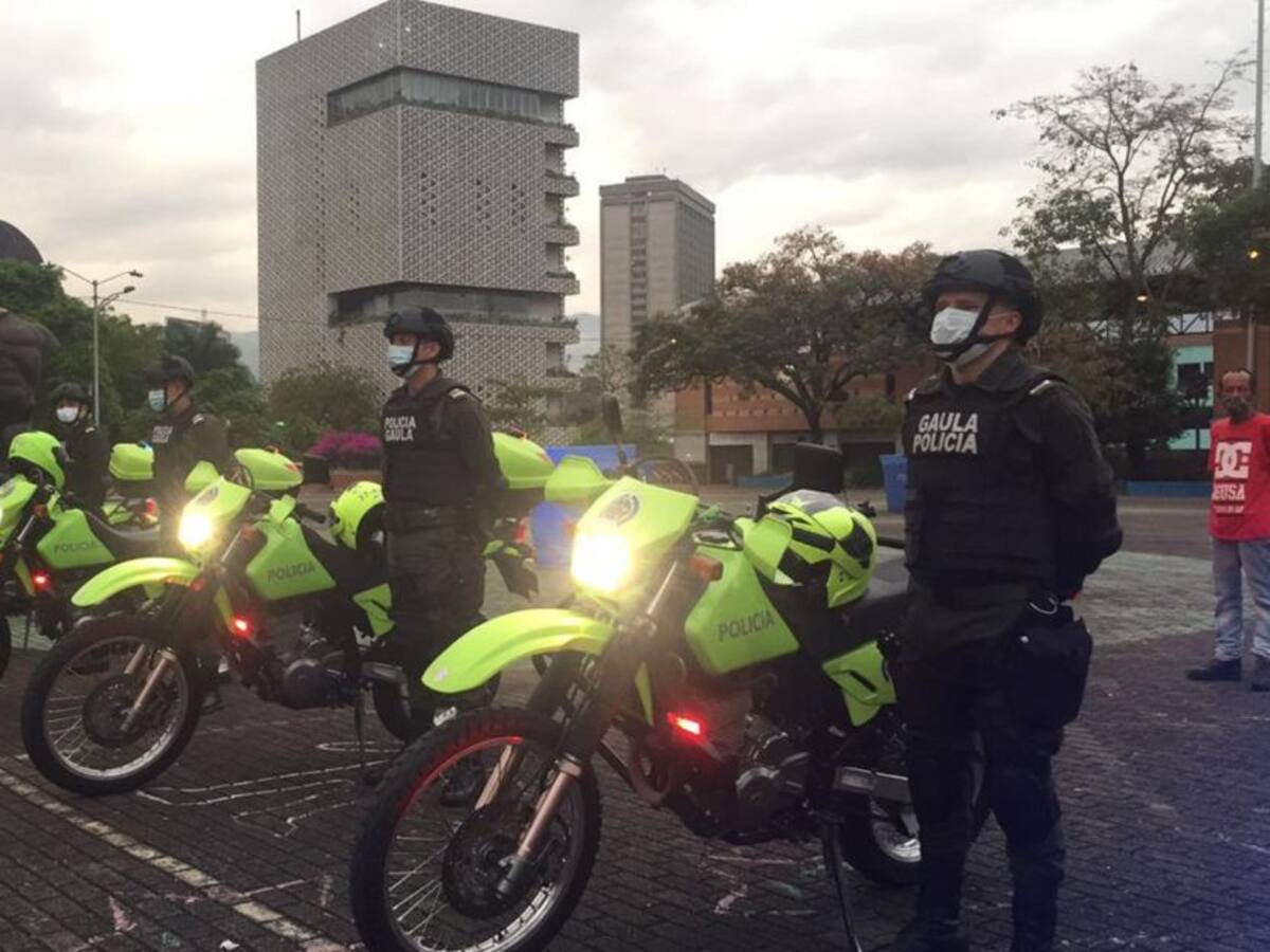 Con 70 policías, buscan reducir a cero las extorsiones en Medellín