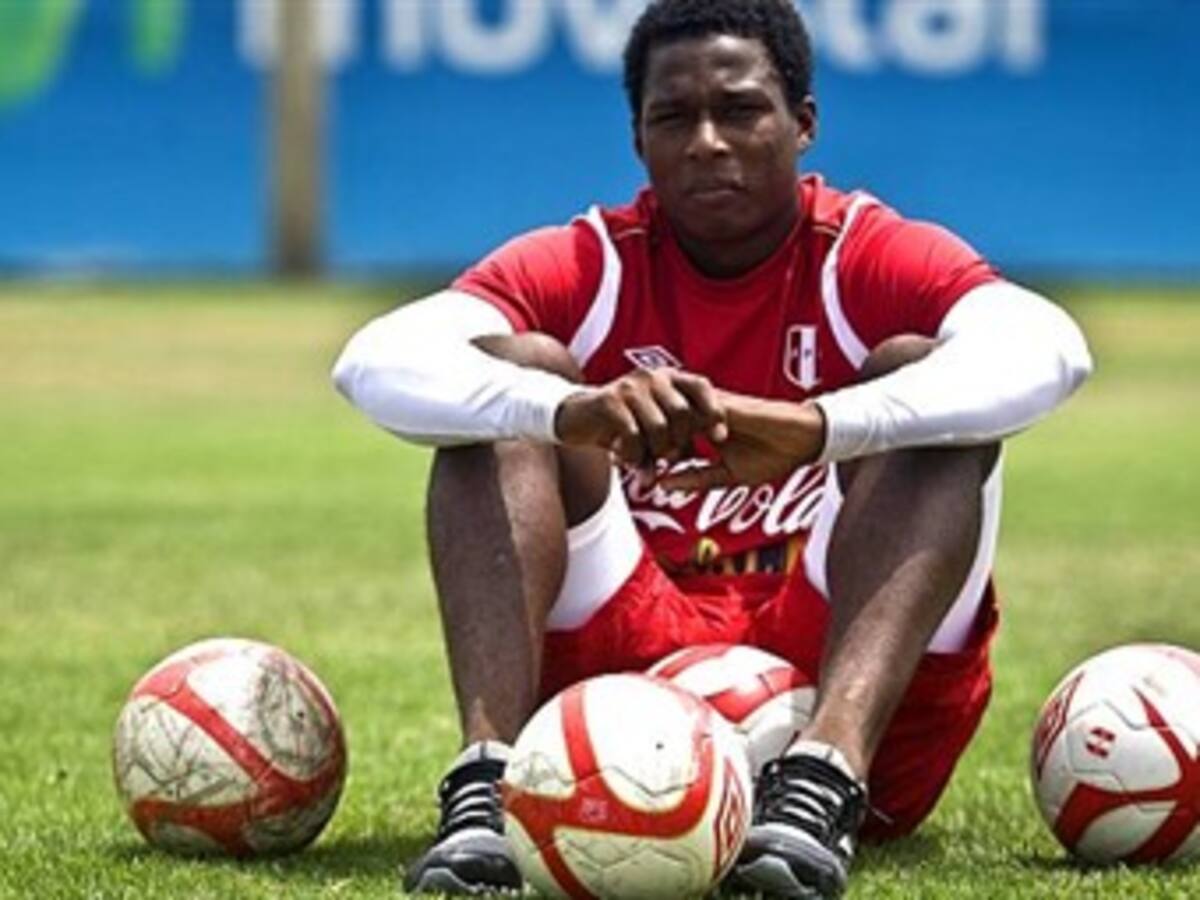 Primera denuncia del sub-20: Ecuador advierte sobre documentación falsa de jugador peruano