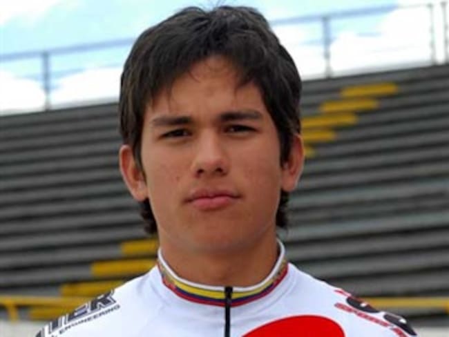 Pedro Causil impone record en mundial de Patinaje