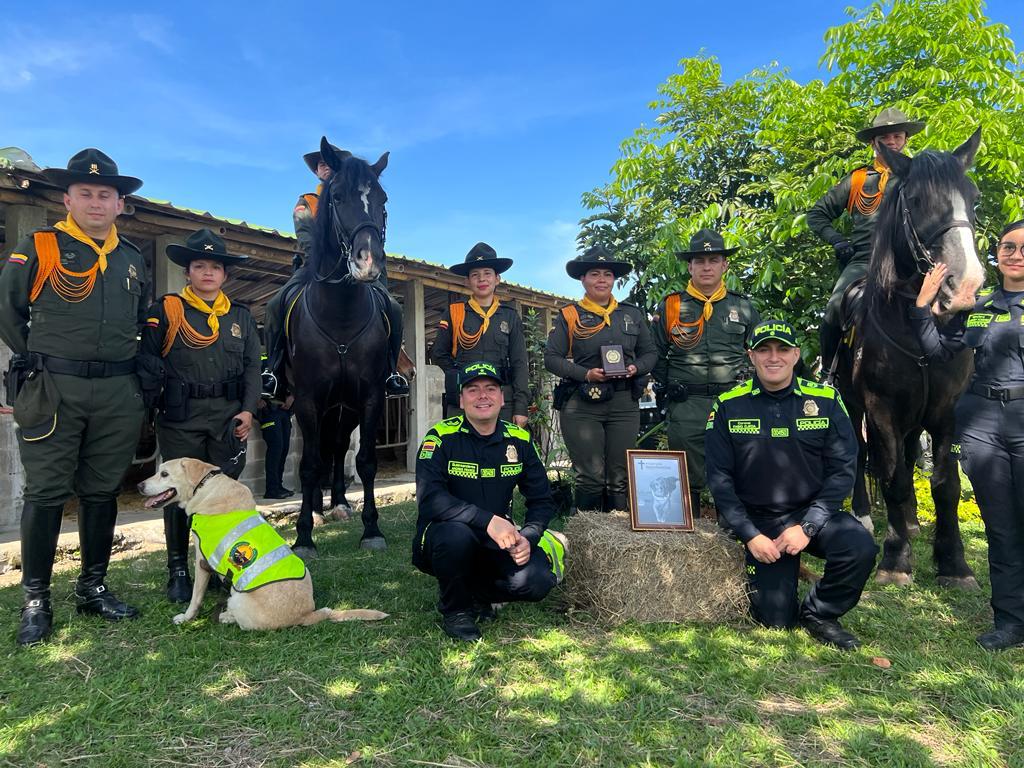 La ceremonia se cumplió en la sede de carabineros de Ibagué