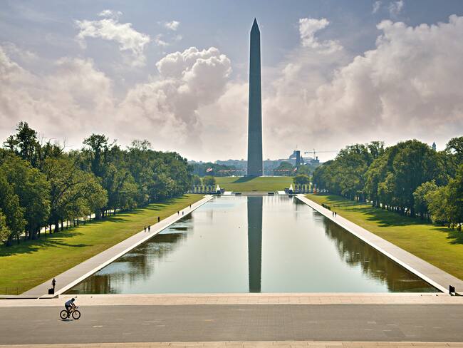 ¿Quiénes son los políticos colombianos que viajan en abril a EE.UU.?