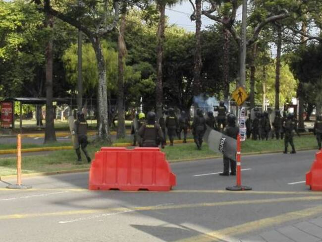 Disturbios de estudiantes de Univalle dejan 4 lesionados