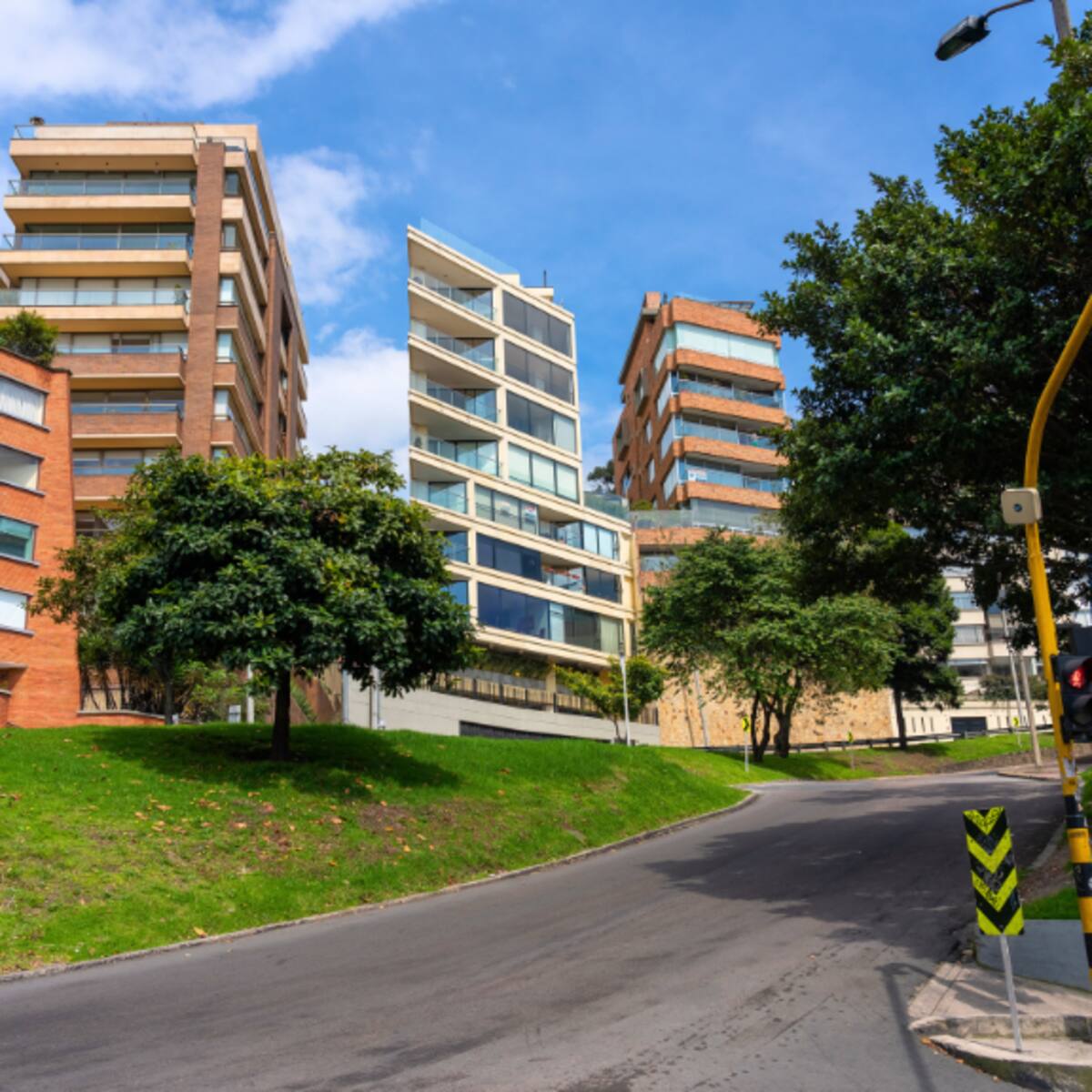 ¿Cuáles son los barrios de estrato más alto en Bogotá? Esto costaría vivir en arriendo ahí