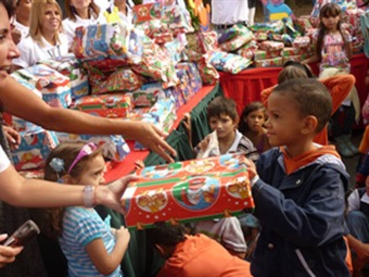 ICBF inicia campaña para donar regalos de navidad a niños vulnerados