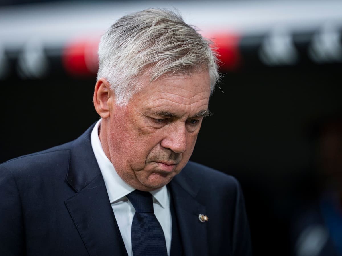 Carlo Ancelotti habría pedido un defensa colombiano para reforzar al Real Madrid