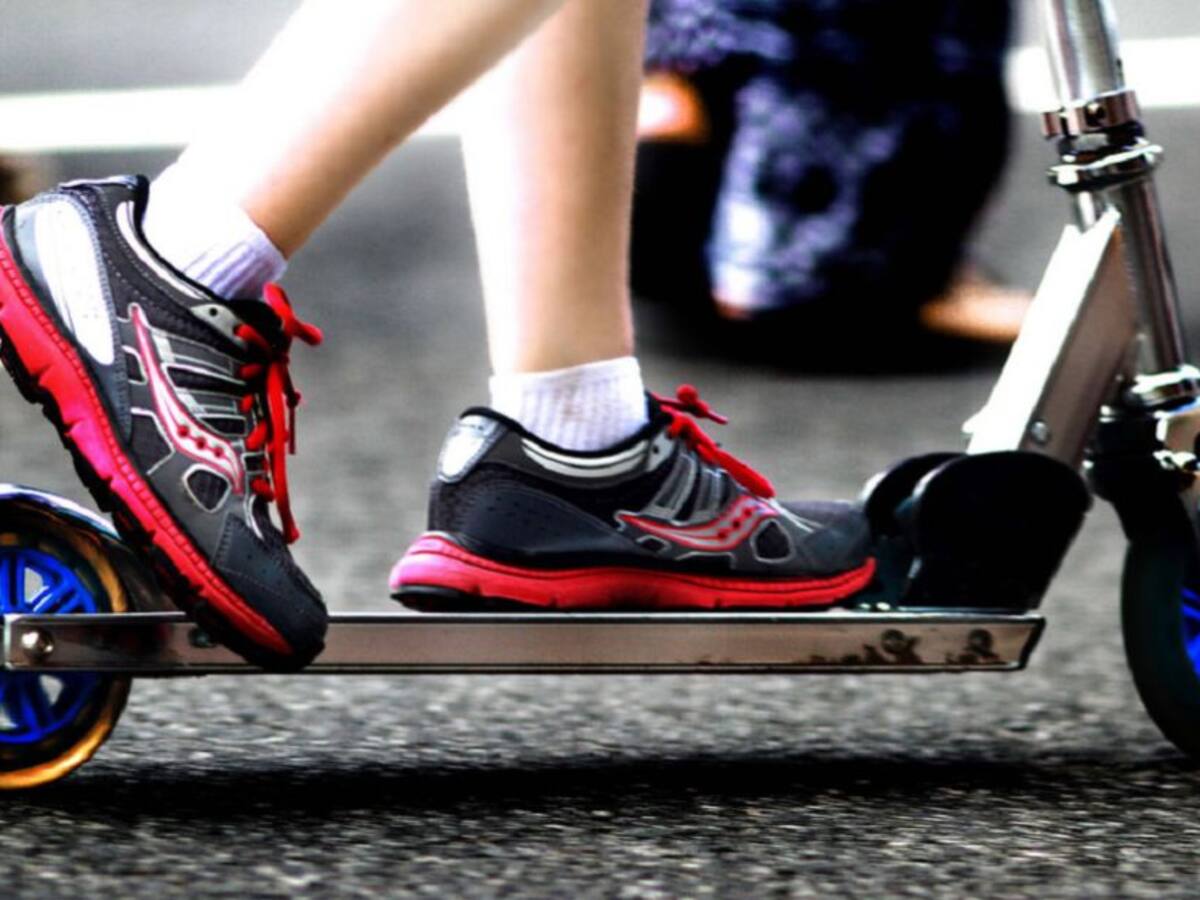 Distrito advierte que patineta es vehículo y cumplirán normas de tránsito