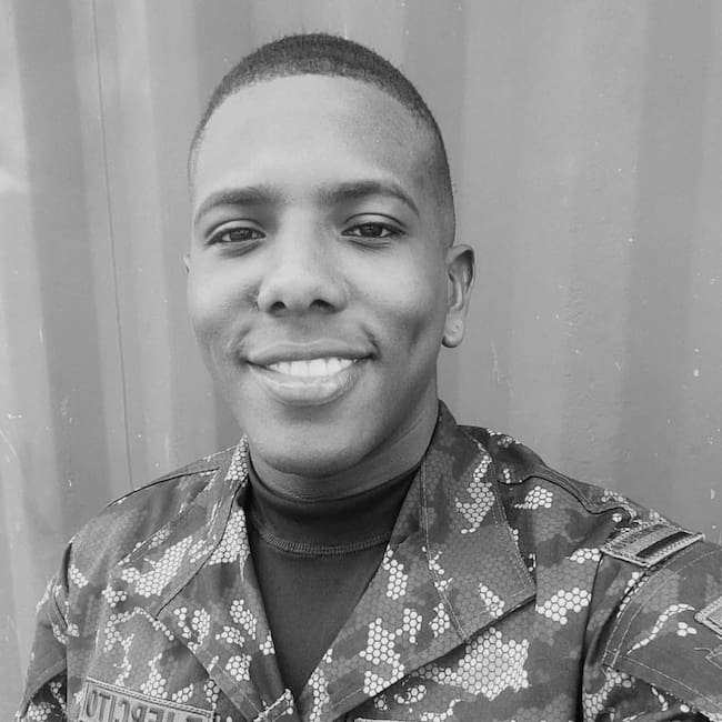 La familia del soldado Edier Enrique Obando Rengifo, hace un llamado a las autoridades para que se esclarezcan las causas del accidente. Foto: Cortesía de la familia.