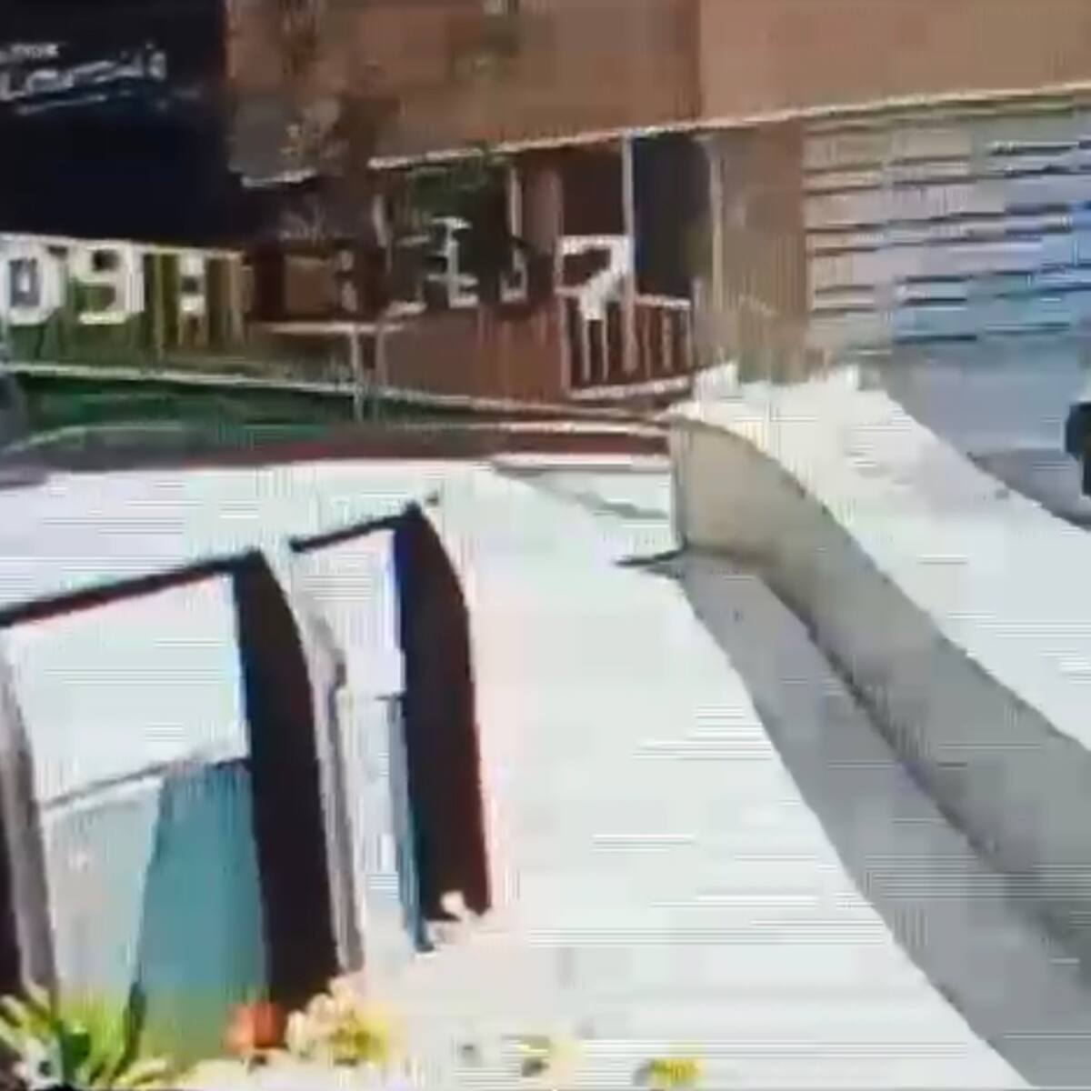 Una adulta mayor fue arrollada por un vehículo y el conductor huyó del lugar en Envigado