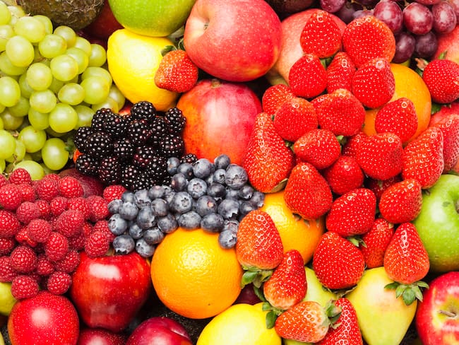 Frutas de diferente tipo (Foto vía getty Images)