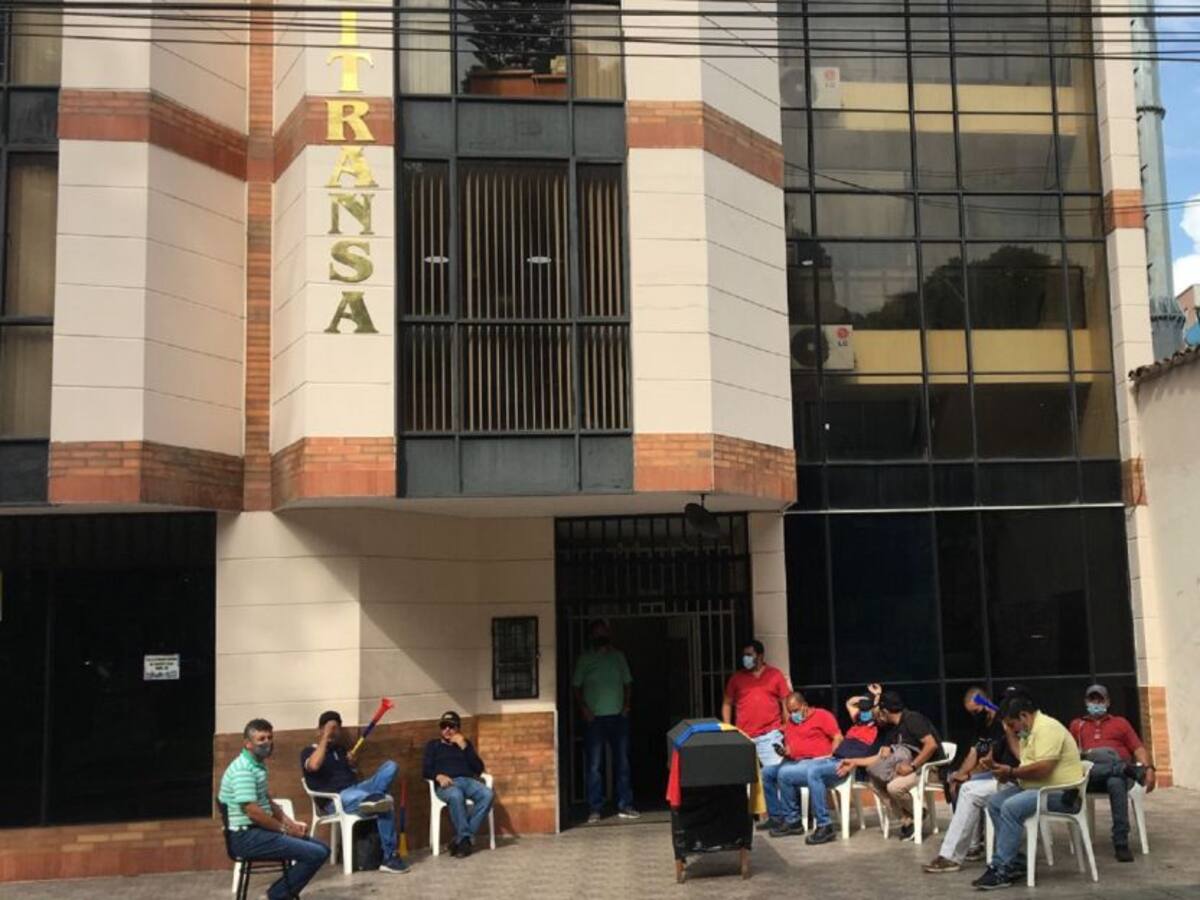 Trabajadores de Unitransa entraron en paro