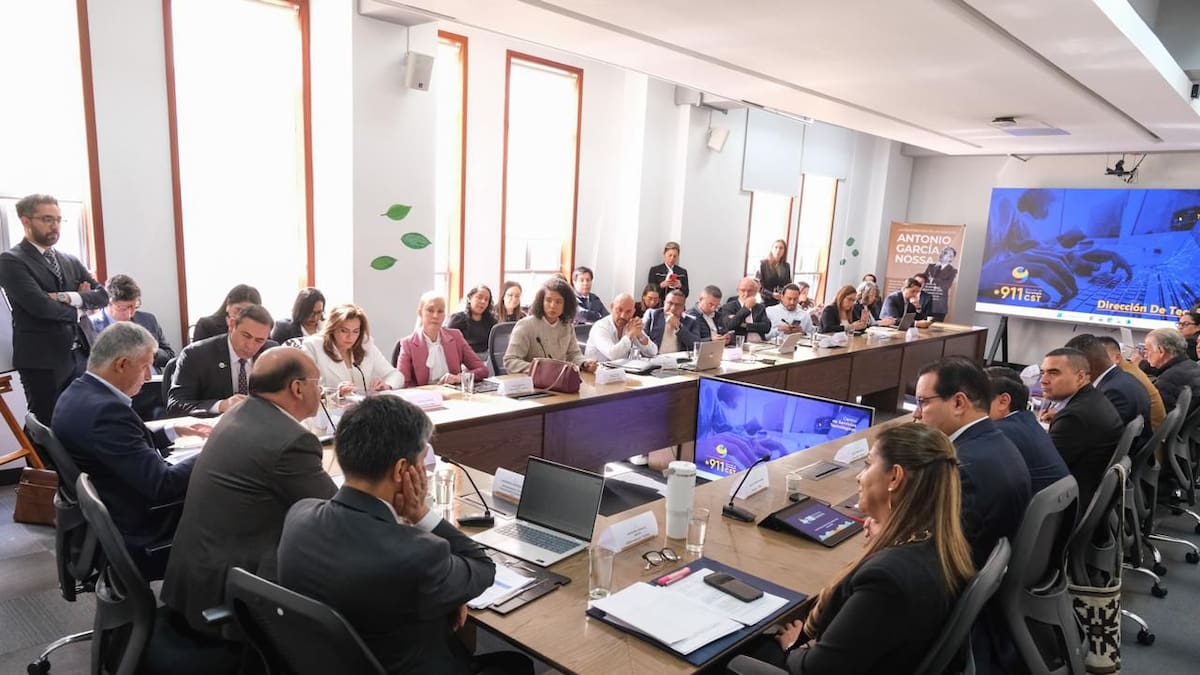 “No va haber plata ni para las regiones, ni para la Nación”, advierte Gobernadora del Valle