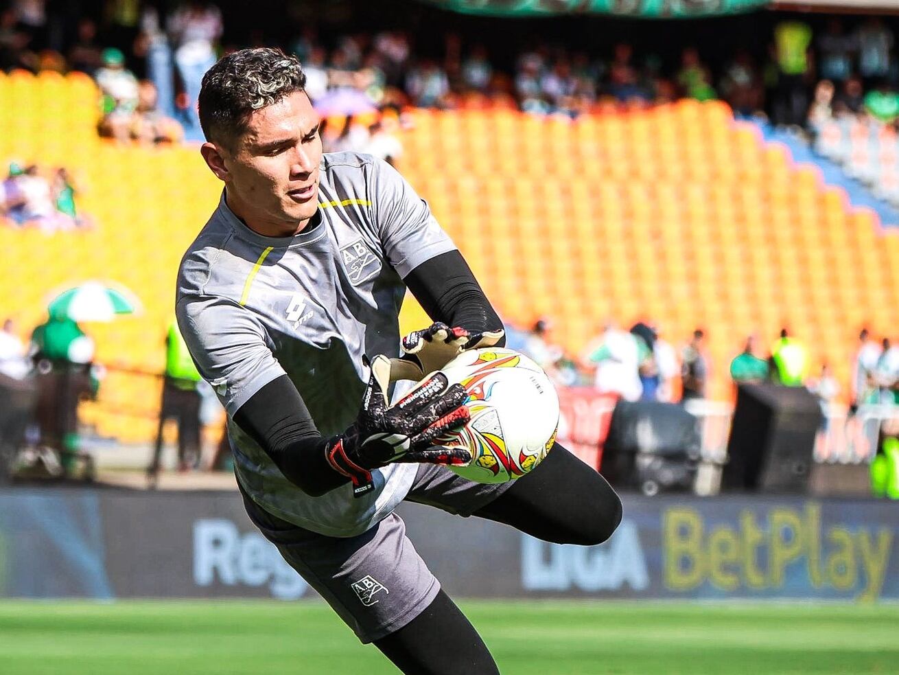 Aldair Quintana, arquero del Atlético Bucaramanga / @ABucaramanga