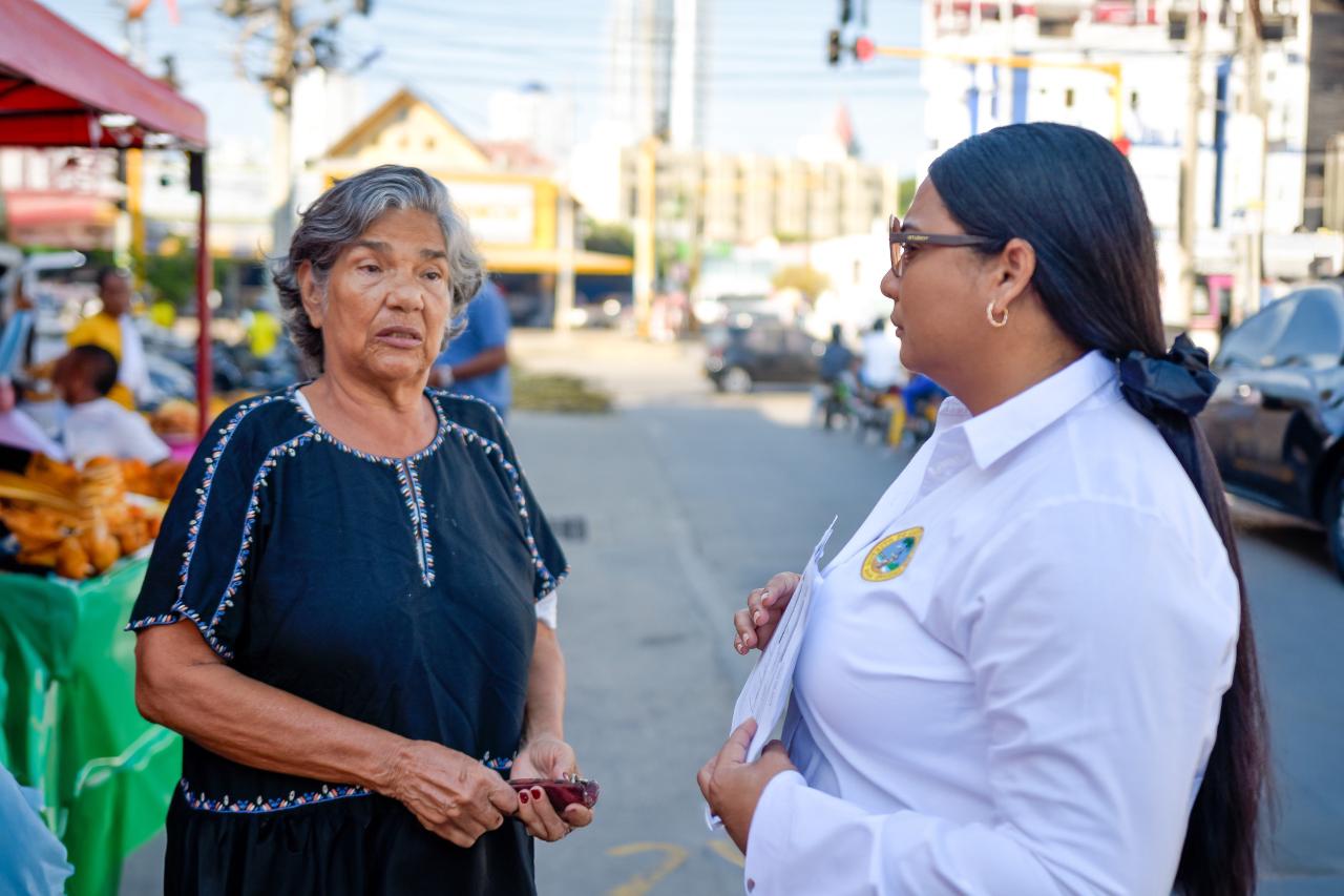 Distrito pide a informales sin permiso no ubicarse en el ascenso a La Popa