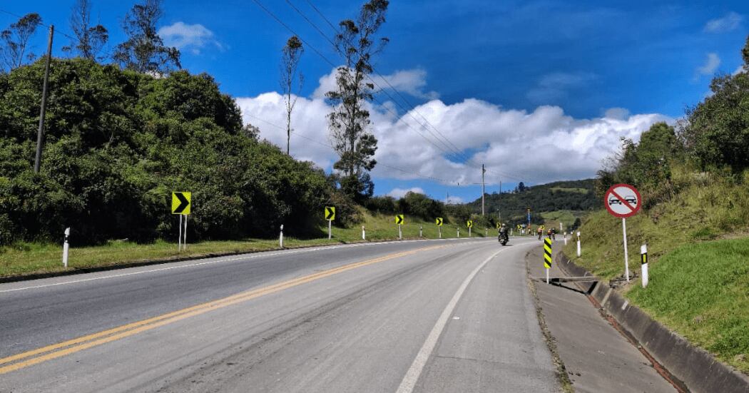 Corredores humanitarios en la vía al Llano para trasladar pacientes críticos