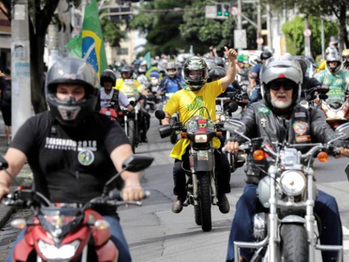 Con caravanas en principales ciudades terminó campaña de Bolsonaro