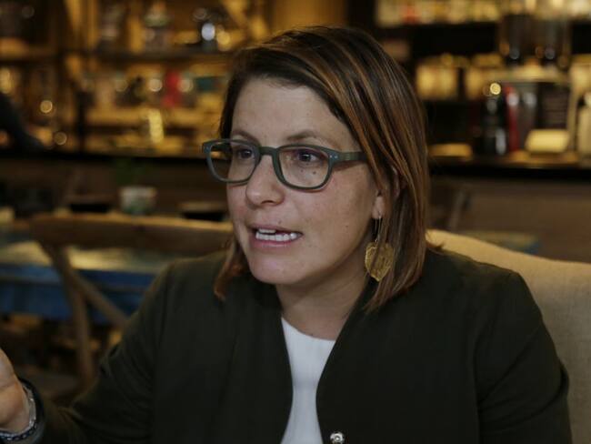 Juanita Goebertus: Alejandro Chacón busca afectar la lucha anticorrupción