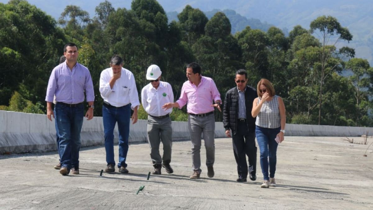 "Túnel de la Línea" lecciones aprendidas,entre ellas el modelo contratación