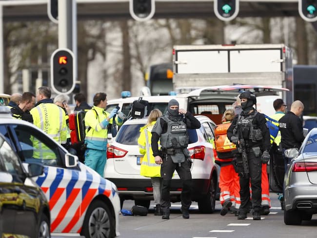 Tres muertos y nueve heridos tras tiroteo en Holanda
