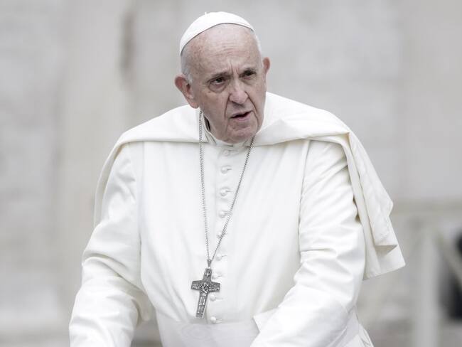 El papa &quot;dolorido&quot; por la violencia contra los cristianos ortodoxos etíopes
