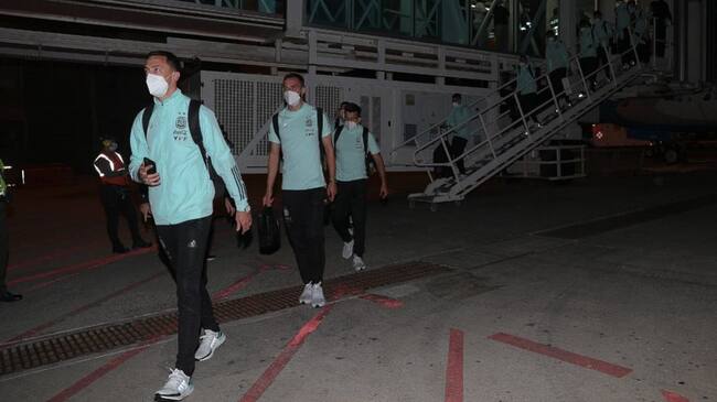 Llegada de la Selección Argentina anoche a Barranquilla.