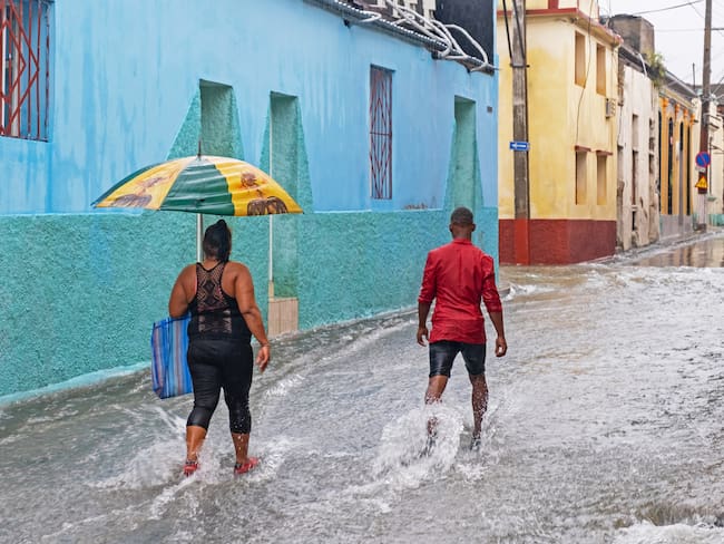 El presidente de Cuba, Miguel Díaz-Canel, aseguró que una vez haya condiciones estables, van a trabajar para recuperar la isla.
(Foto: Marica van der Meer/Arterra/Universal Images Group via Getty Images)