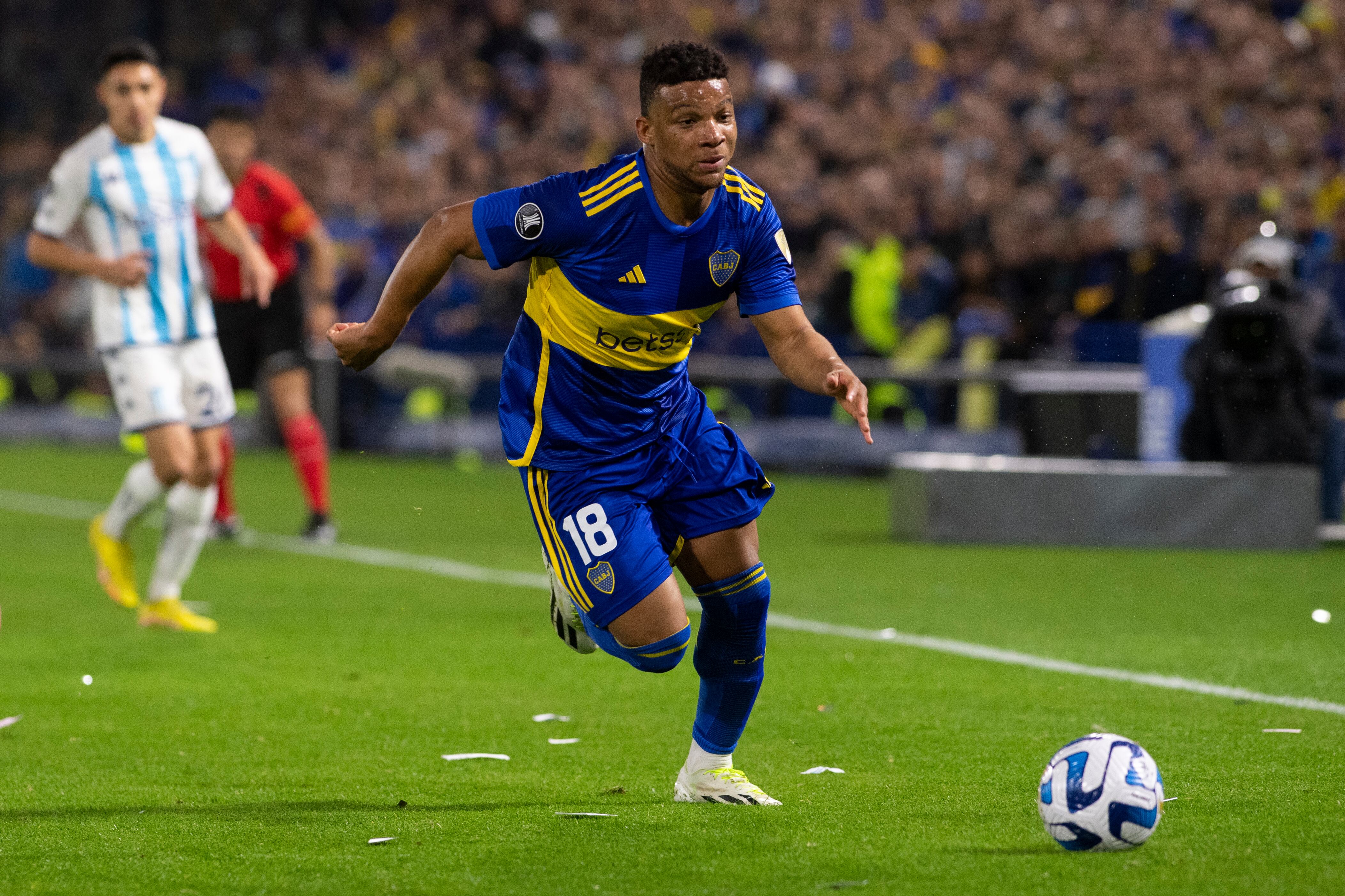 Frank Fabra (Photo by Manuel Cortina/SOPA Images/LightRocket via Getty Images)