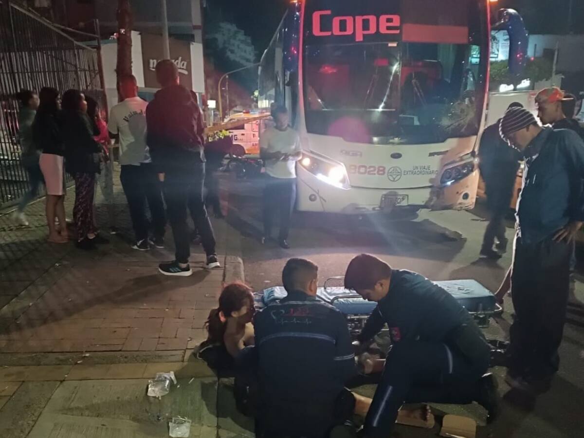 Motociclista murió arrollado por un bus de Copetran
