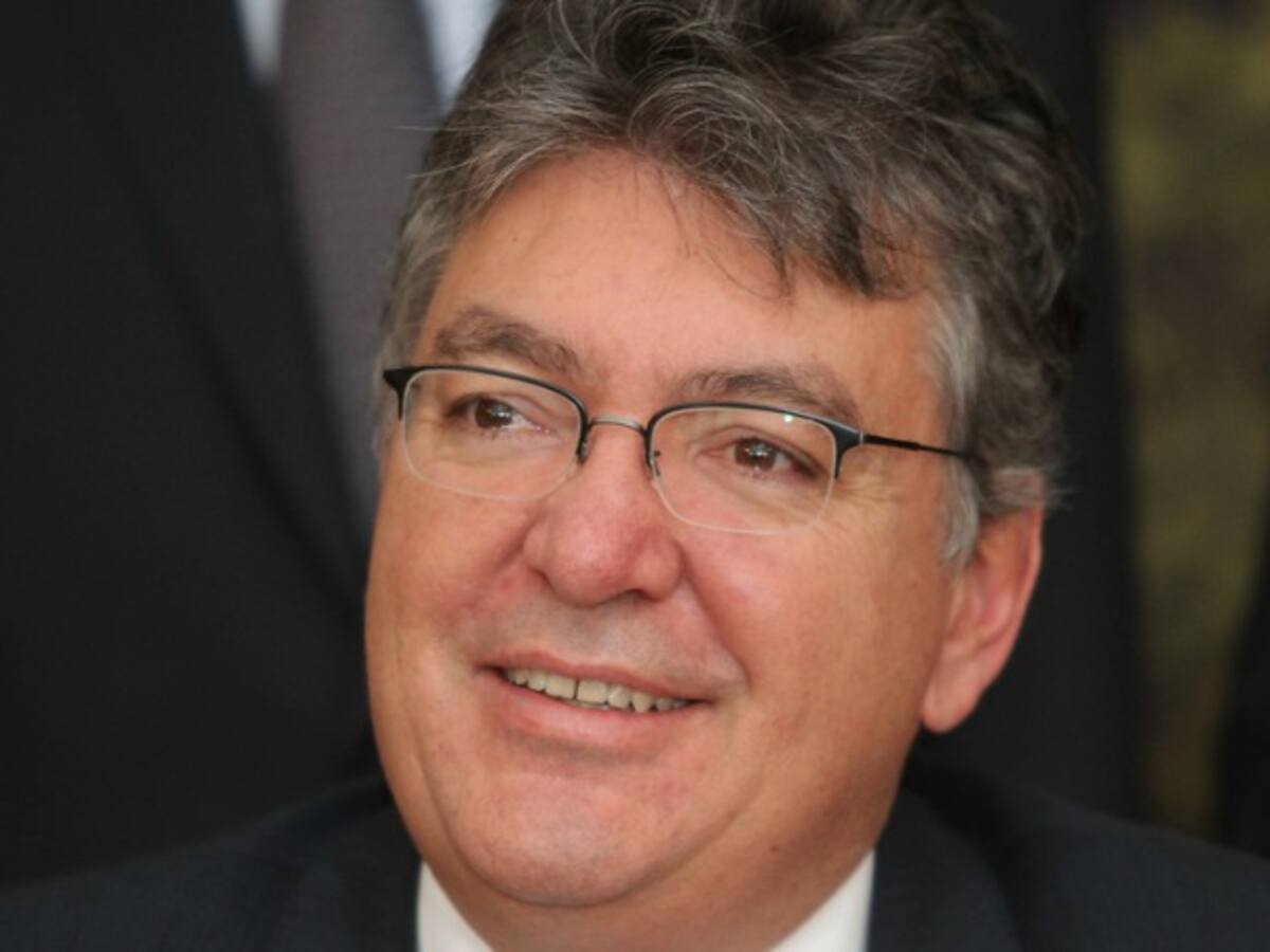 Ministro Cárdenas colgará en internet su declaración de renta