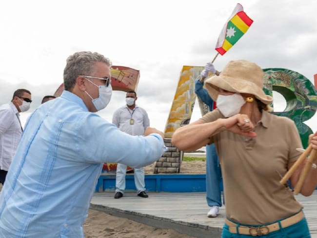 Presidente Duque destaca reactivación de vuelos y turismo en Cartagena