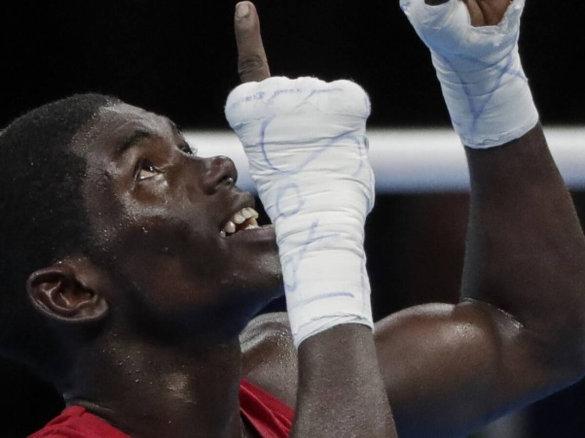 Yuberjen Martínez, el encargado de portar la bandera nacional en los Juegos Bolivarianos