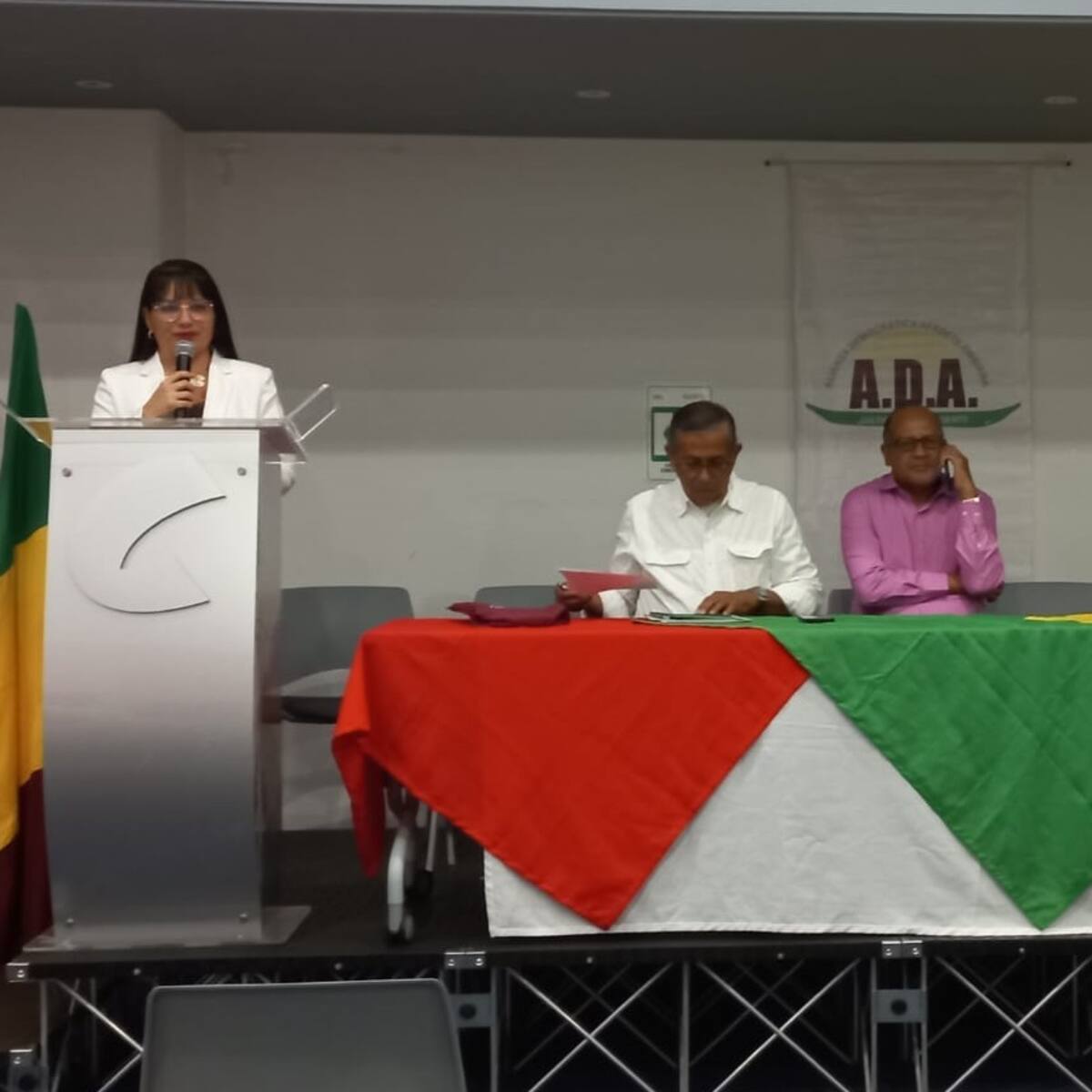 Firma del pacto por la unidad entre precandidatos a la gobernación del Quindío