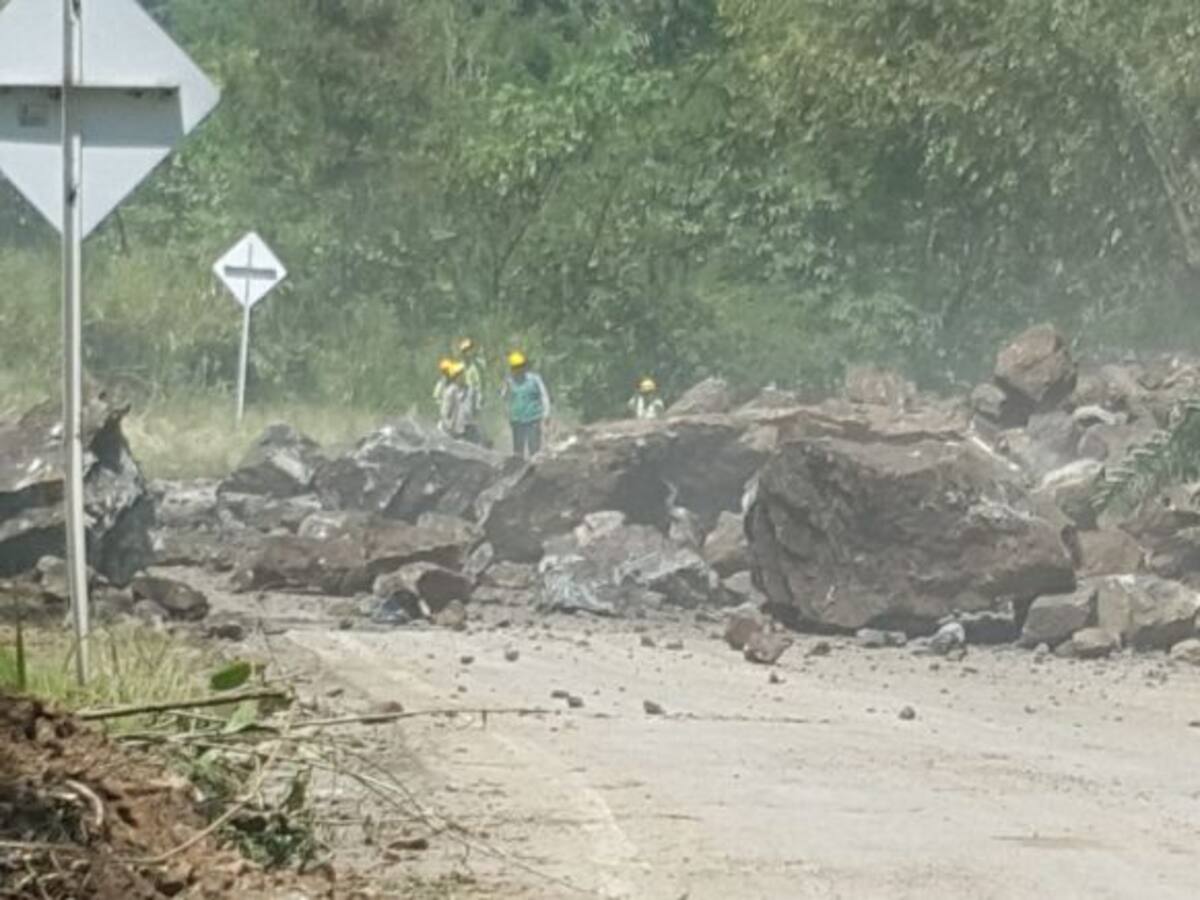 Paso a un carril en vía que comunica a Medellín con suroeste de Antioquia